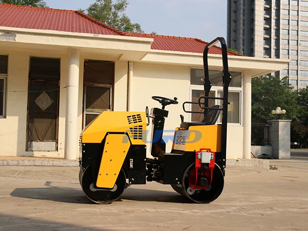 關于小型壓路機變速箱的保養(yǎng)知識你知道多少？